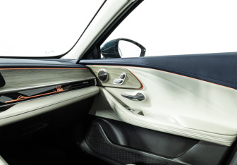 Подержанный автомобиль Chery Arrizo 8 2023 года (22 фото)