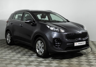 Подержанный автомобиль Kia Sportage 2017 года (3 фото)