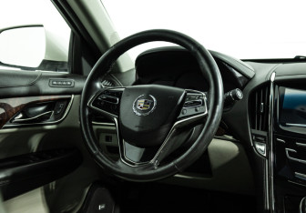Подержанный автомобиль Cadillac ATS Sedan 2013 года (15 фото)