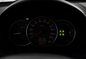 Подержанный автомобиль Mitsubishi Pajero Sport 2012 года (18 фото)