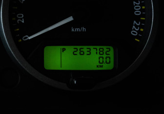 Подержанный автомобиль Land Rover Freelander 2010 года (17 фото)