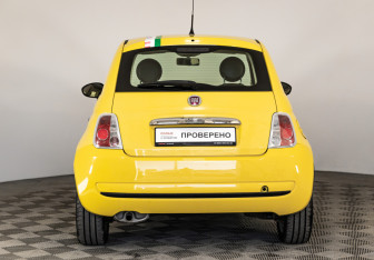 Подержанный автомобиль Fiat 500 Hatchback 2012 года (6 фото)