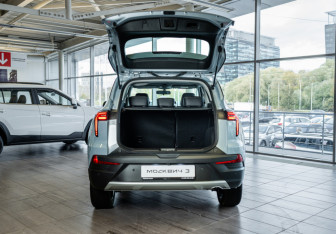 Новый Москвич 3 2024 (8 фото)