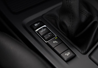 Подержанный автомобиль BMW X1 2019 года (17 фото)