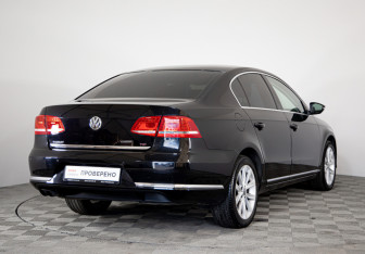 Подержанный автомобиль Volkswagen Passat Sedan 2012 года (5 фото)