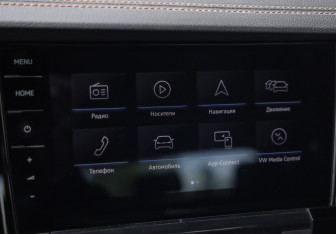 Подержанный автомобиль Volkswagen Touareg 2018 года (19 фото)