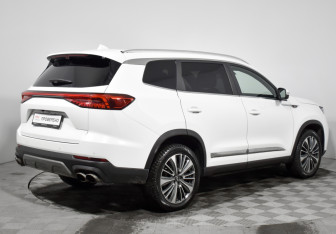 Подержанный автомобиль Chery Tiggo 8 Pro Max 2023 года (5 фото)