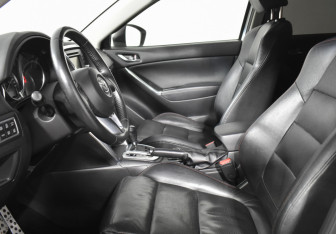 Подержанный автомобиль Mazda CX-5 2012 года (10 фото)