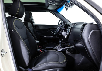 Подержанный автомобиль Kia Soul 2015 года (22 фото)