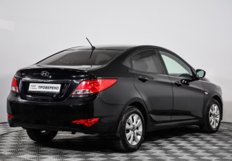 Подержанный автомобиль Hyundai Solaris Sedan 2016 года (4 фото)