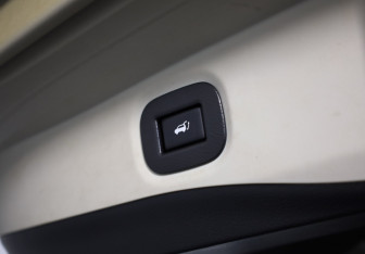 Подержанный автомобиль Nissan X-Trail 2021 года (31 фото)