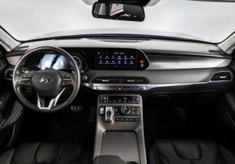 Подержанный автомобиль Hyundai Palisade 2021 года (10 фото)