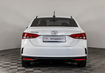 Подержанный автомобиль Hyundai Solaris Sedan 2020 года (6 фото)