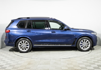 Подержанный автомобиль BMW X7 2020 года (4 фото)