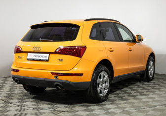 Подержанный автомобиль Audi Q5 2011 года (5 фото)