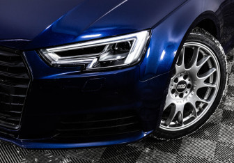 Подержанный автомобиль Audi A4 Sedan 2017 года (2 фото)