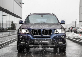 Подержанный автомобиль BMW X3 2012 года (3 фото)