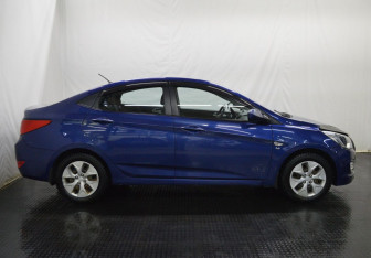 Подержанный автомобиль Hyundai Solaris Sedan 2015 года (4 фото)