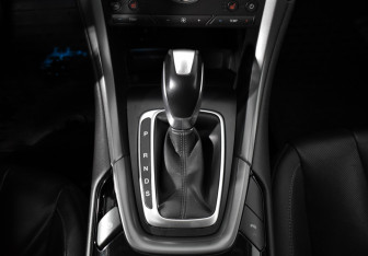 Подержанный автомобиль Ford Mondeo Sedan 2016 года (10 фото)