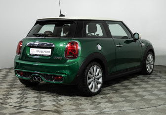 Подержанный автомобиль MINI Hatch 2019 года (5 фото)
