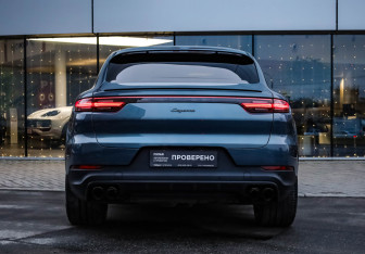 Подержанный автомобиль Porsche Cayenne 2020 года (7 фото)
