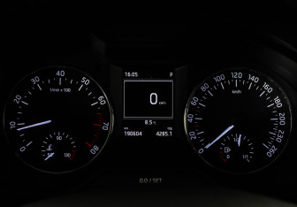 Подержанный автомобиль Skoda Octavia Liftback 2017 года (18 фото)