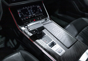 Подержанный автомобиль Audi A6 Sedan 2020 года (29 фото)