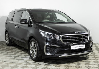 Подержанный автомобиль Kia Carnival 2019 года (3 фото)