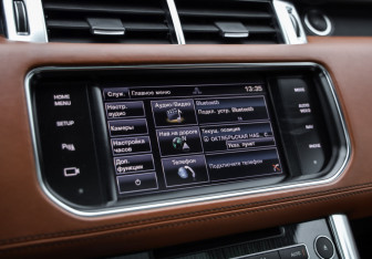 Подержанный автомобиль Land Rover Range Rover Sport 2013 года (18 фото)
