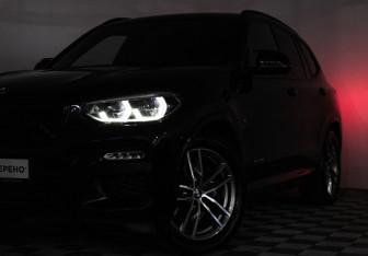 Подержанный автомобиль BMW X3 2018 года (27 фото)
