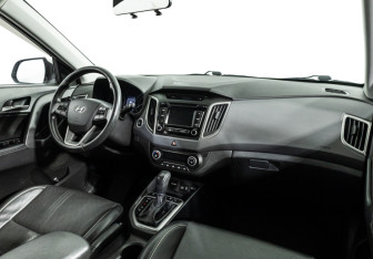 Подержанный автомобиль Hyundai Creta 2017 года (9 фото)