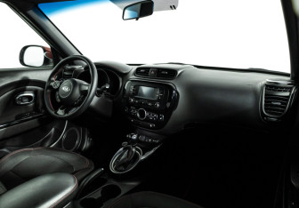 Подержанный автомобиль Kia Soul 2016 года (9 фото)