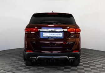 Подержанный автомобиль Lifan Myway 2018 года (6 фото)