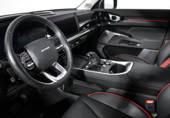 Подержанный автомобиль Haval H3 2024 года (9 фото)