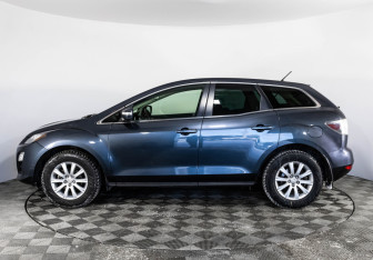 Подержанный автомобиль Mazda CX-7 2011 года (8 фото)