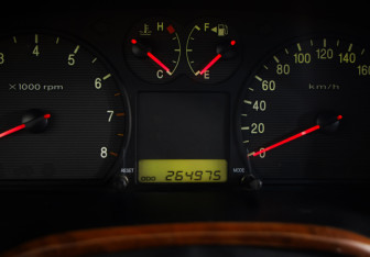 Подержанный автомобиль Hyundai Sonata 2006 года (11 фото)