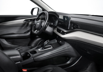 Подержанный автомобиль Haval F7 2024 года (13 фото)