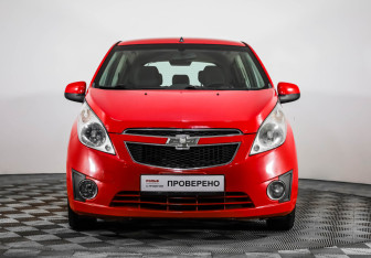 Подержанный автомобиль Chevrolet Spark 2012 года (2 фото)