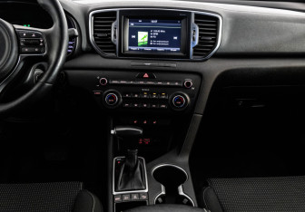 Подержанный автомобиль Kia Sportage 2016 года (14 фото)