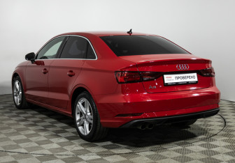Подержанный автомобиль Audi A3 Sedan 2020 года (7 фото)