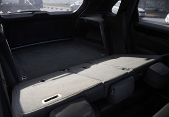 Подержанный автомобиль Porsche Cayenne 2019 года (30 фото)