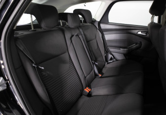 Подержанный автомобиль Ford Focus Wagon 2016 года (12 фото)