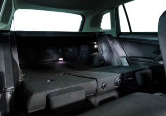 Подержанный автомобиль Volkswagen Tiguan 2021 года (28 фото)