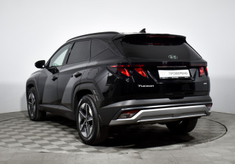 Подержанный автомобиль Hyundai Tucson 2025 года (7 фото)