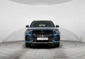 Подержанный автомобиль Geely Monjaro 2023 года (2 фото)