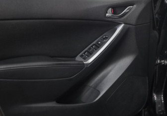 Подержанный автомобиль Mazda CX-5 2013 года (18 фото)