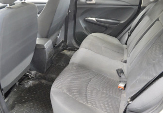 Подержанный автомобиль Haima M3 2014 года (11 фото)