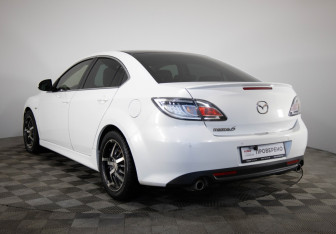 Подержанный автомобиль Mazda 6 Sedan 2012 года (7 фото)