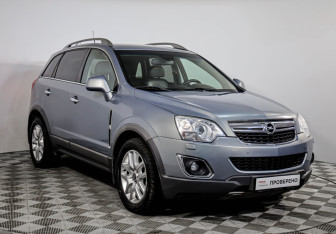 Подержанный автомобиль Opel Antara 2013 года (3 фото)