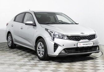 Подержанный автомобиль Kia Rio Sedan 2021 года (3 фото)